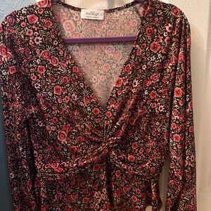 Kaileigh Black Floral Twist-Front Long Sleeve Top